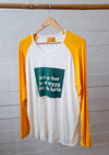 Restevare: langermet t-skjorte med poesi av Trygve Skaug